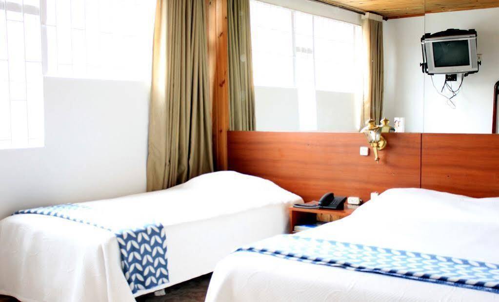 Hotel Ecoinn Богота Экстерьер фото